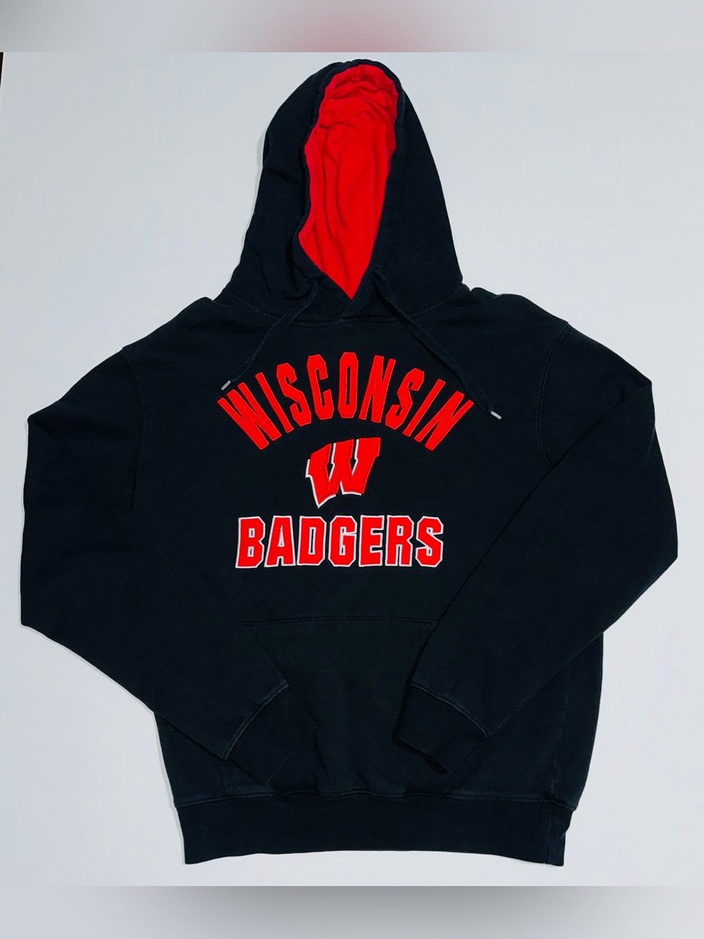 Campus Heritage Wisconsin Badgers Hoodie